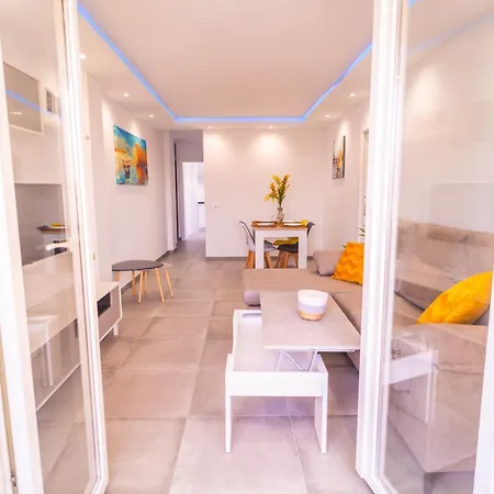 Apartamento Karto شقة *