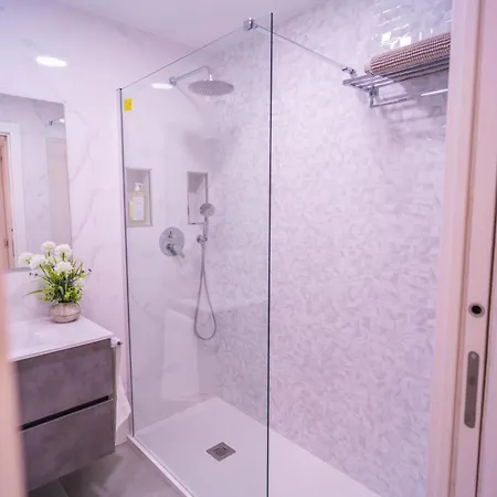 Apartamento Karto Апартаменти